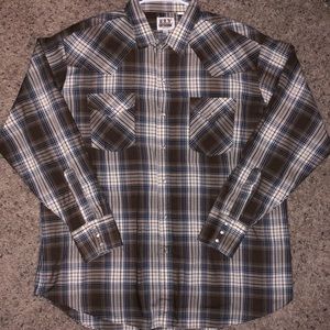 ELY Cattleman Pearl Snap Button Down